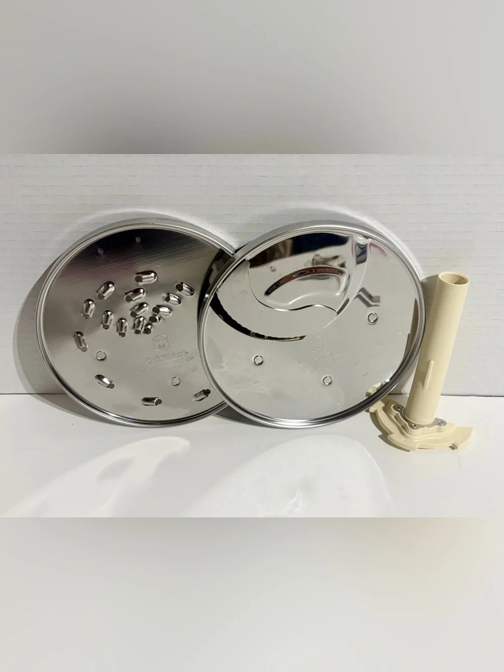 Lot 3 Cuisinart DLC-044TX 4mm Slice DLC-037TX Shred Disc DLC-039TX Stem  DFP-14
